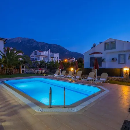 Infinity Civan 4*